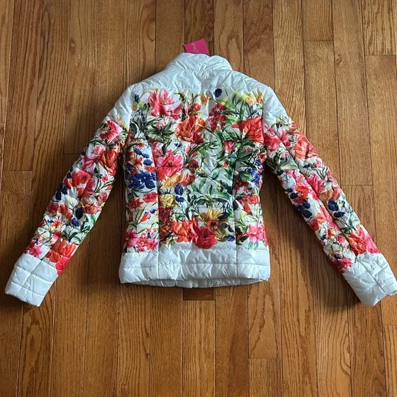 John + Jenn White Floral Puffer Jacket - Women's Quilted Coat Lightweight NWT XS - Picture 3 of 8
